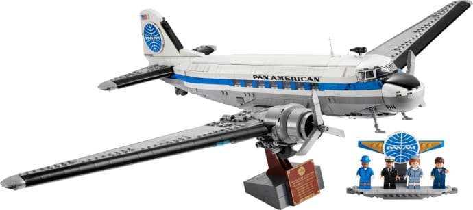 Imagen del set LEGO Avión de Pasajeros Douglas DC-3 de PAN AM